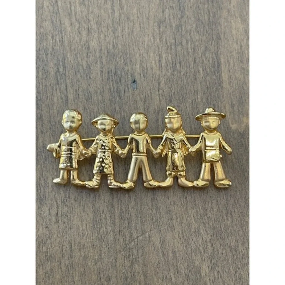 Five Gold-Tone‎ Figures Holding Hands Brooch